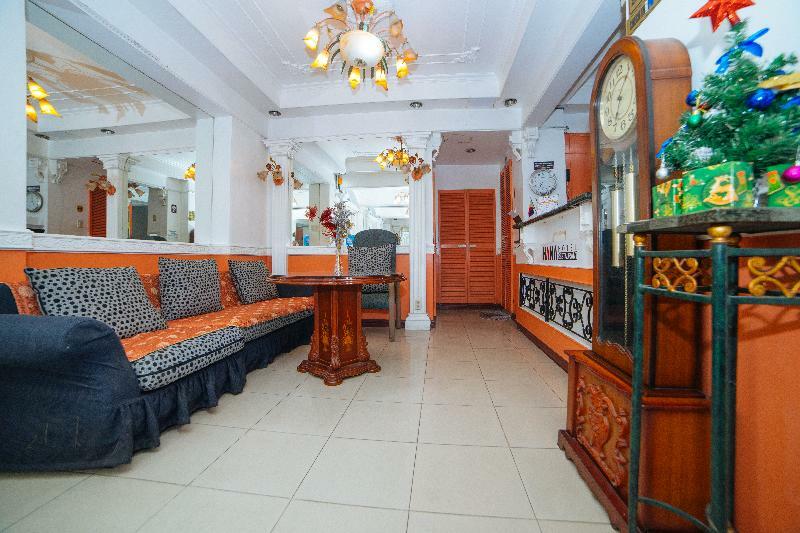 Reddoorz @ Fields Avenue Angeles City Dış mekan fotoğraf